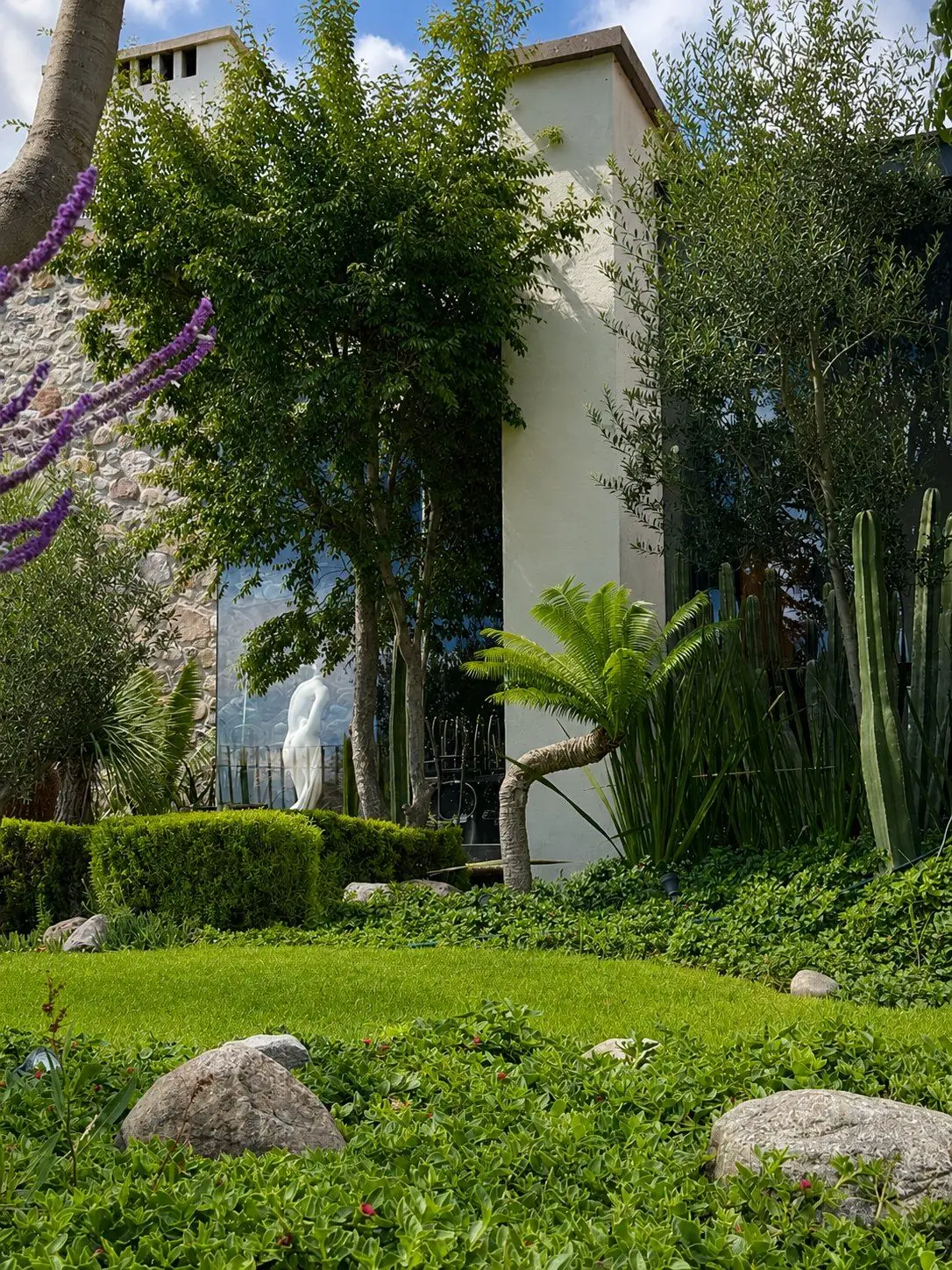 Casa Campanas